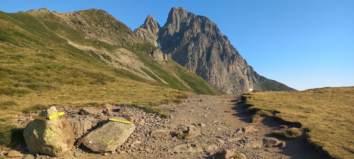 Midi d'Ossau (2884m) Soum de Pombie lepotik