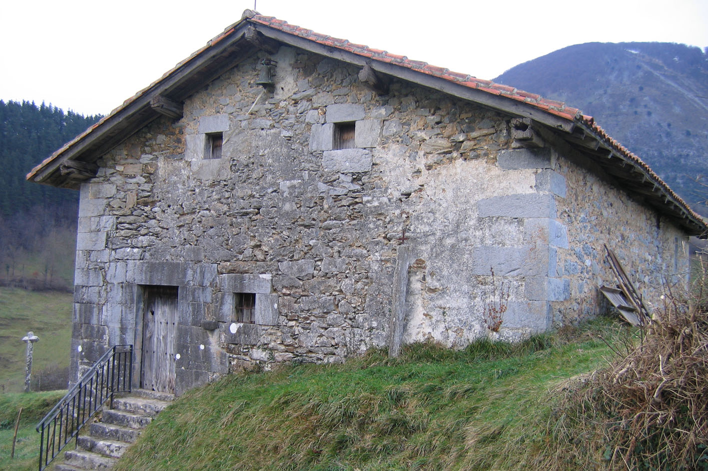 Santa Ageda ermita Atallun