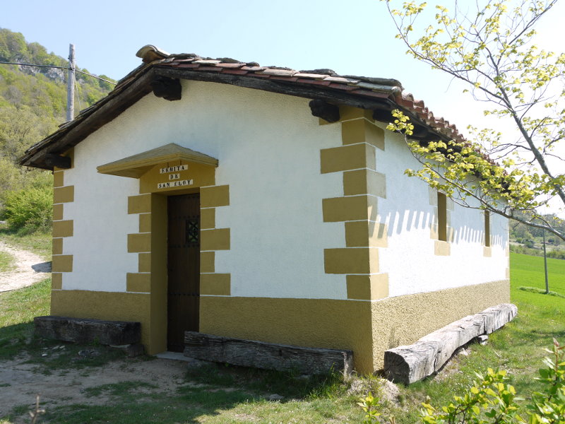 San Eloy ermita Eulate aldean