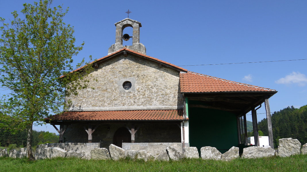 Santa Luzia ermita Elosiaga aldean