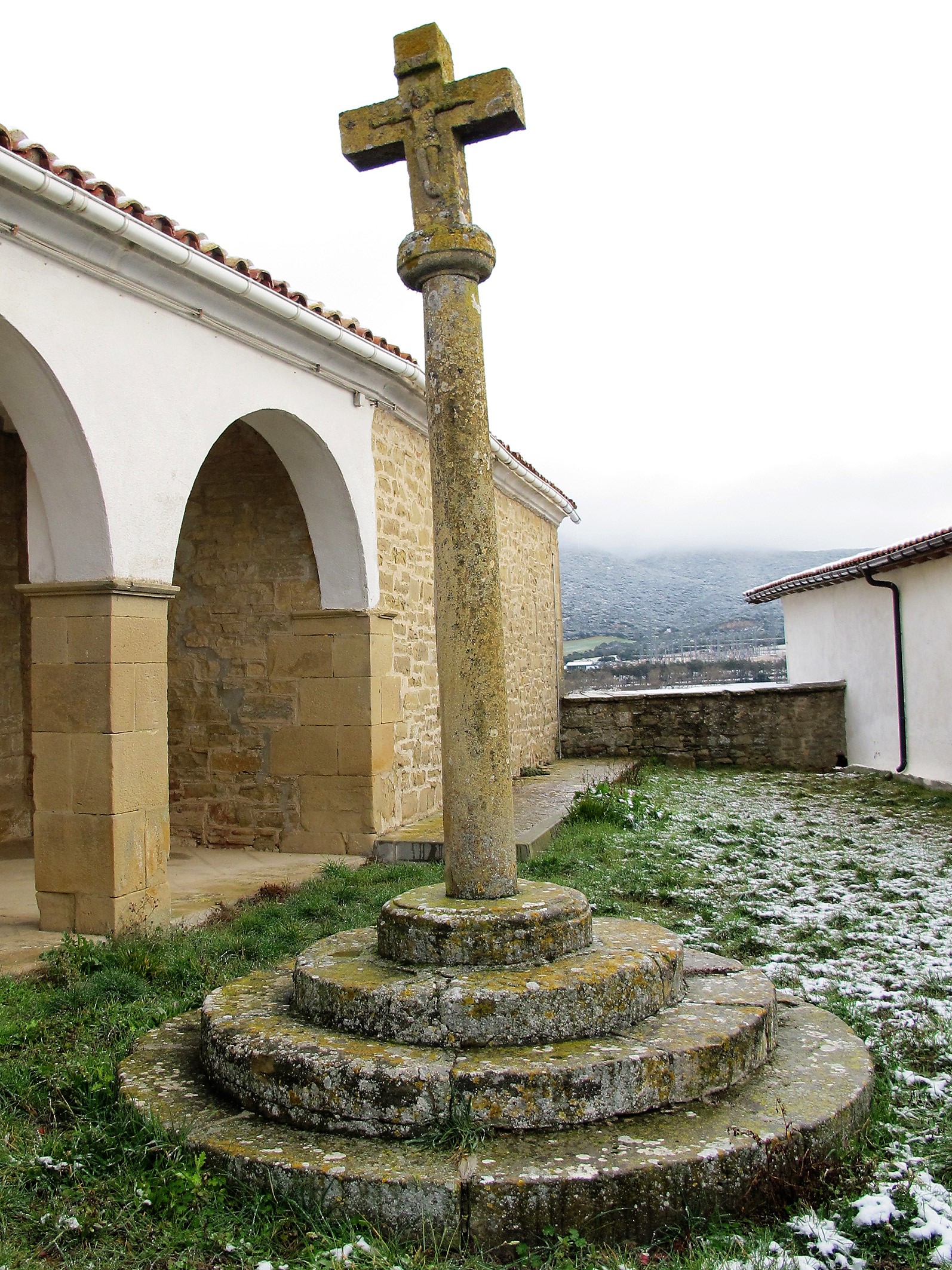 San Esteban kruzeroa, Muru Artederreta