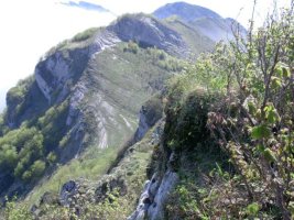 los montes Peñalba y Tres Dedos