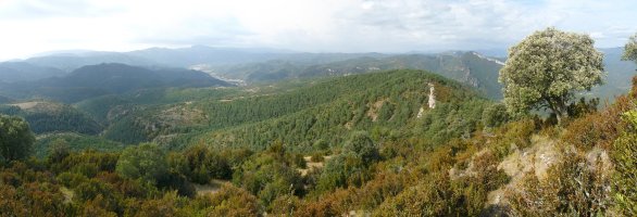 Erronkariko mendien panorama zabala San Migeldik