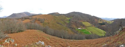 Panorama Mizpirako Kaskotik: Auza, Argaineta eta Urruxka