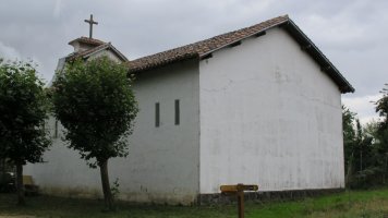 San Bartolome ermita, Landa