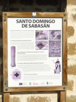 Santo Domingoren historia azaltzen duen panela