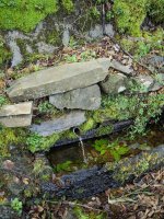 Iturria Negusoroko iparraldeko hegian