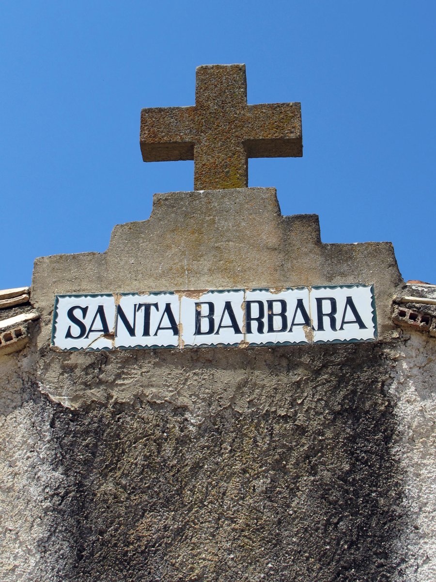 Santa Barbara ermita Ukar aldean