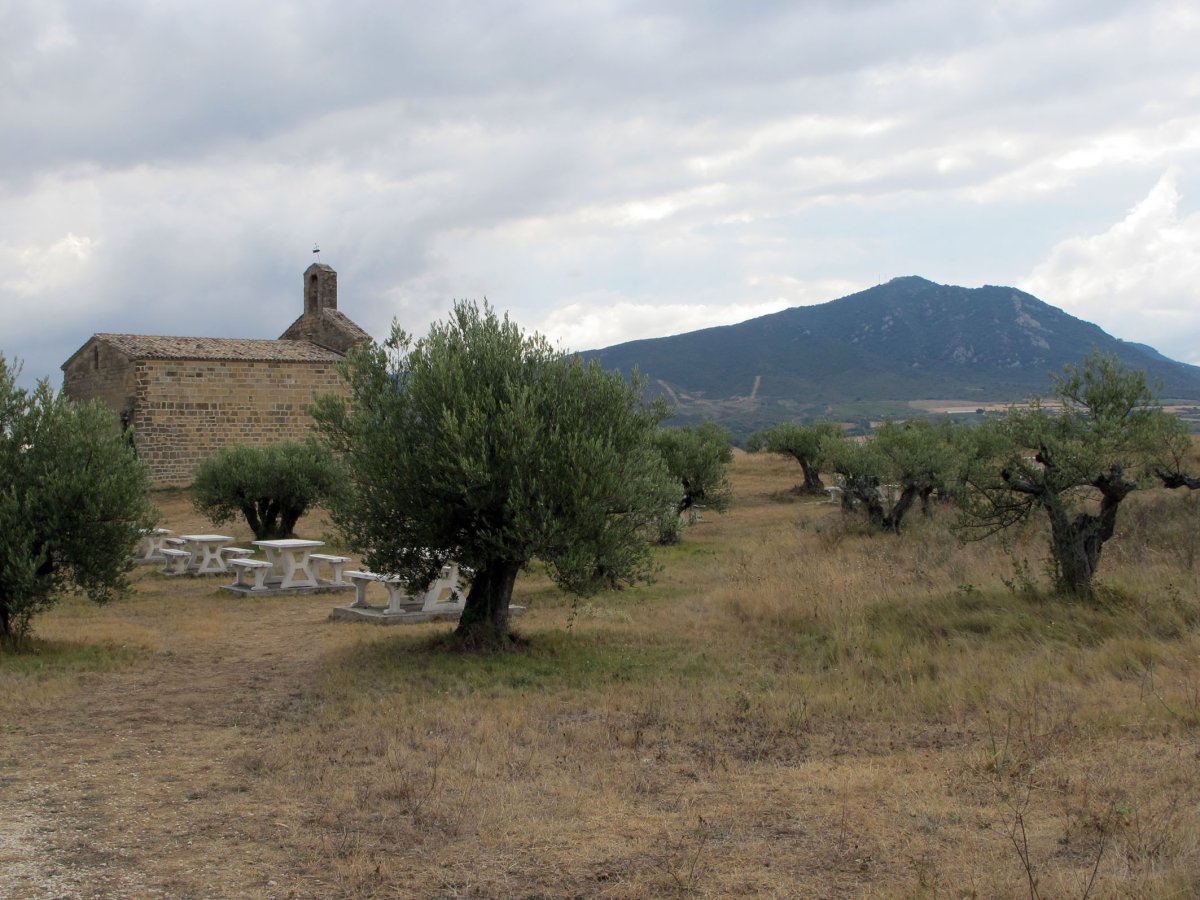 San Migel ermita Villatuerta aldean