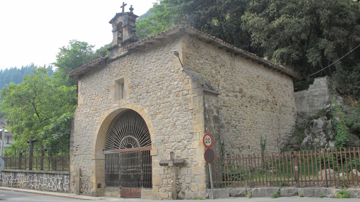 Kurutze Santu ermita Aldebarrena auzoan, Mañaria