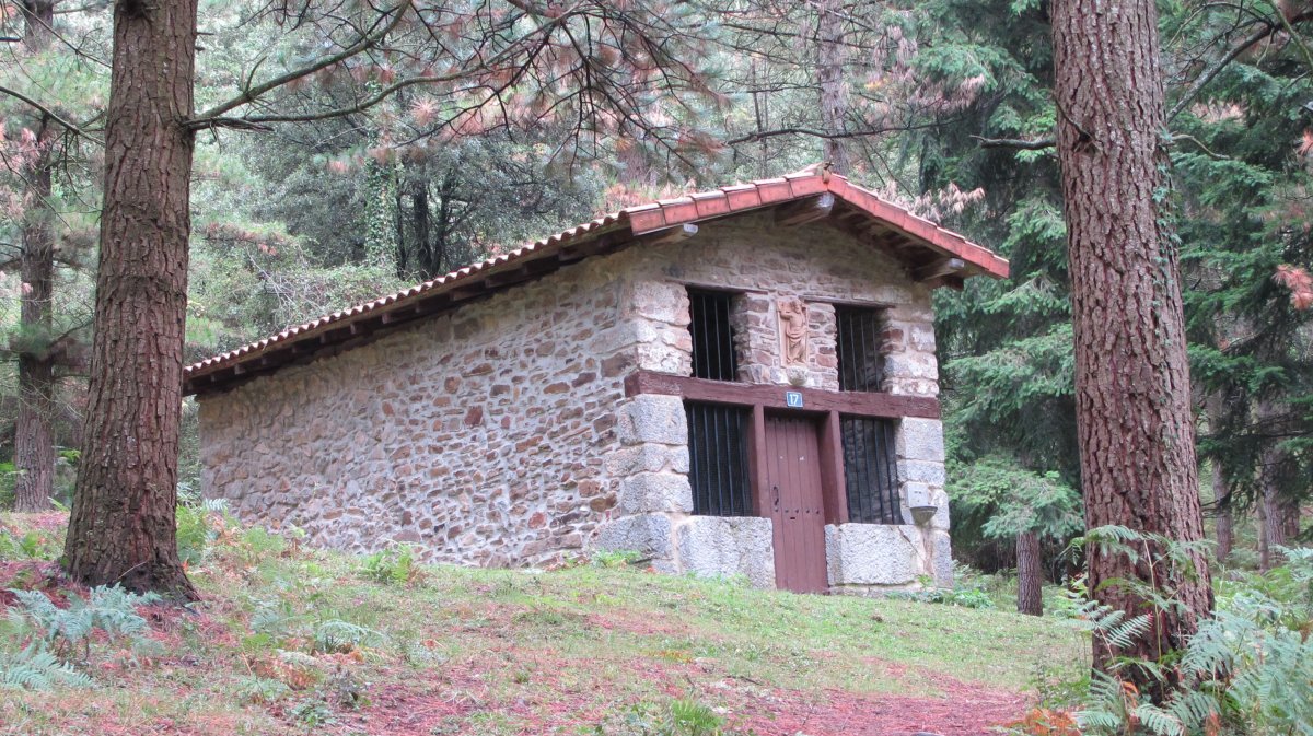 Aita Kurutzekoa ermita, Mañaria