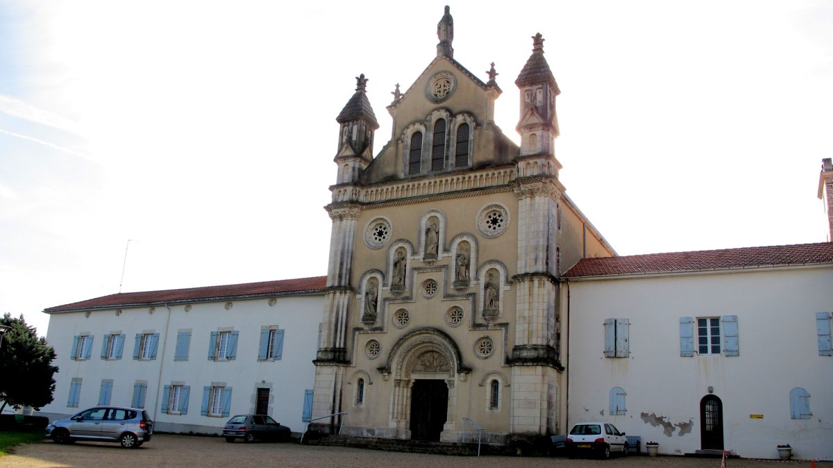 Notre Dame du Refuge, Angelu