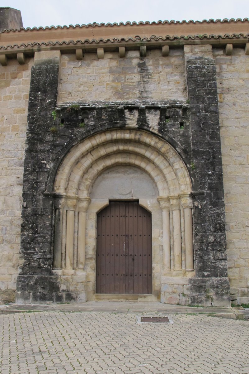 Santa Maria ermita, Badostain