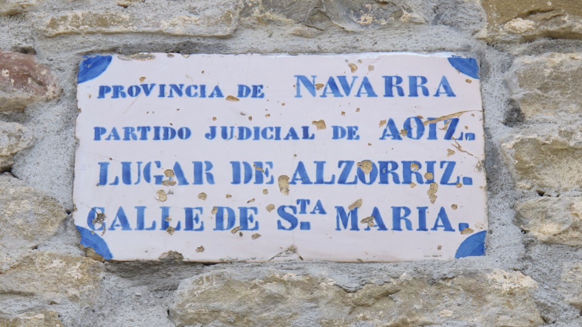 Santa Maria kaleko plaka, Altzorritz-Untzitibar