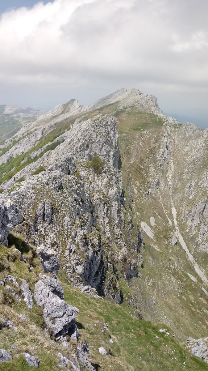 Aizkorri-Aketegi ipar gandorra Aizkorritik