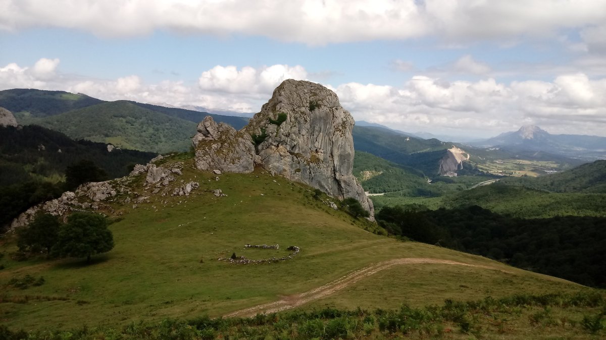 Naparraitz (860m)