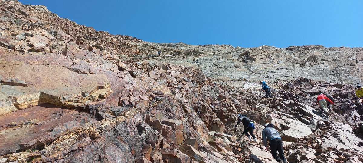 Bińemale (3298m) Azken zatiaren igoera