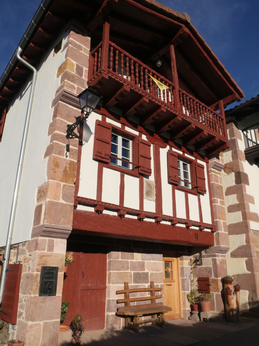 Mastornea etxea, Amaiur