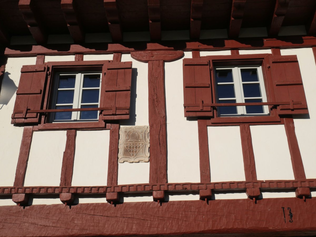 Mastornea etxea, Amaiur