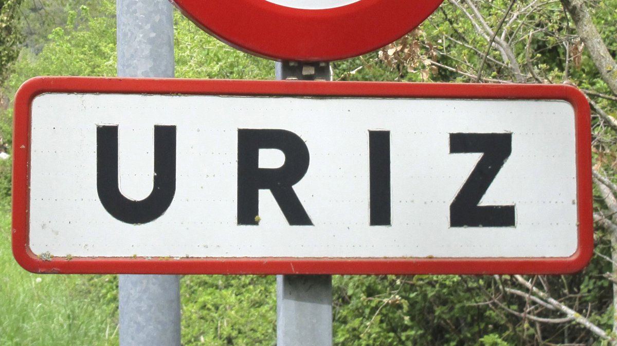 Uritz, Artzibar