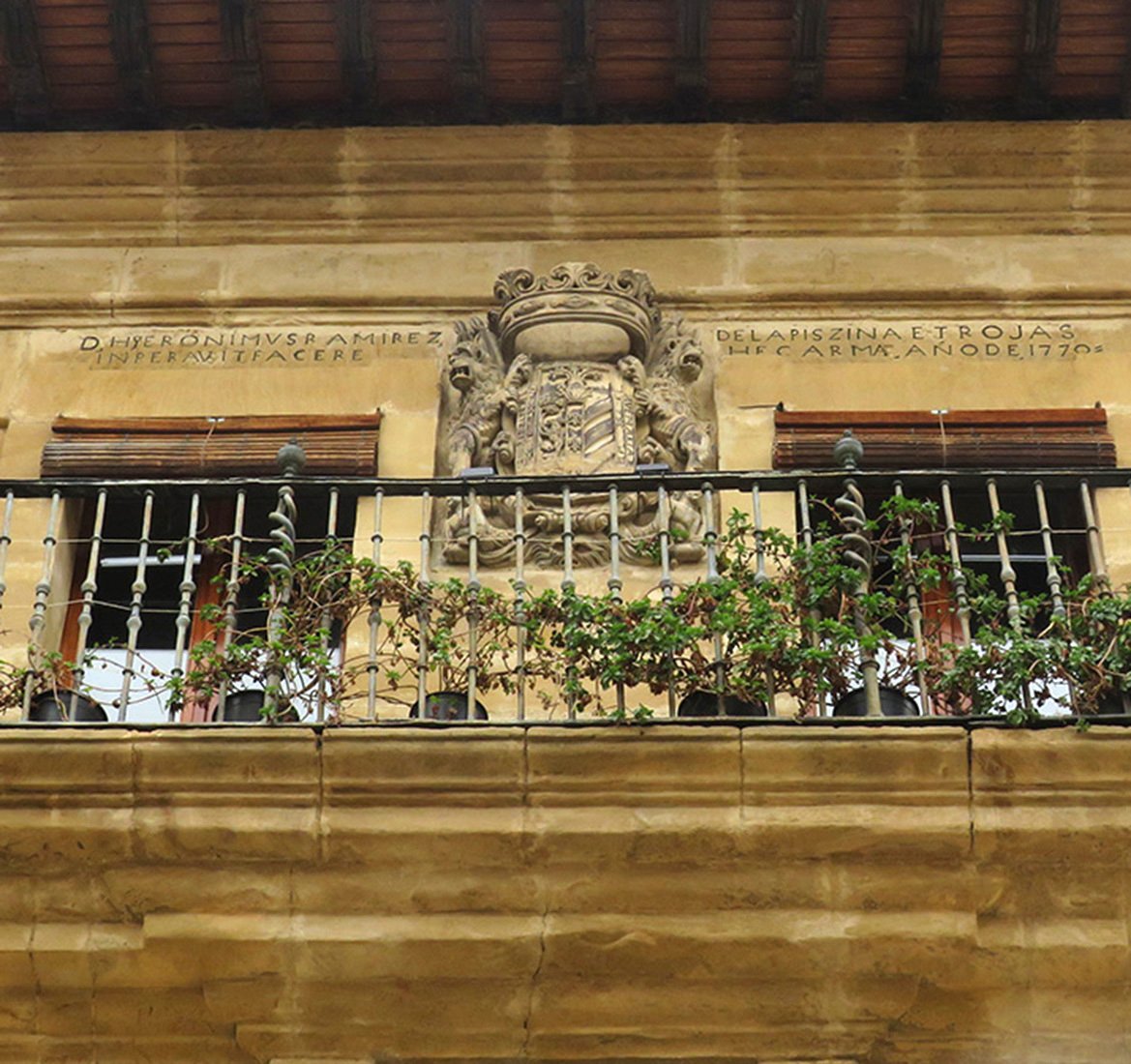 Etxea (El Frontin Kalea 9), Bastida