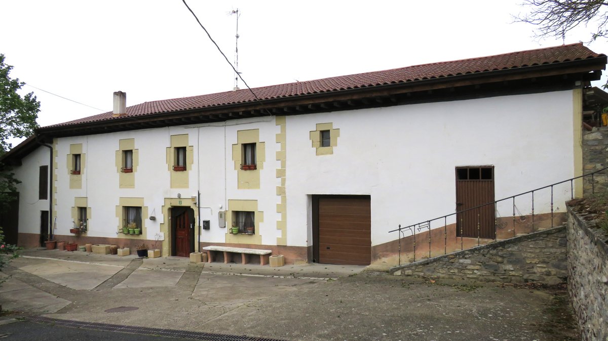 Etxea (Elizako Bidea 5), Dallo-Barrundia
