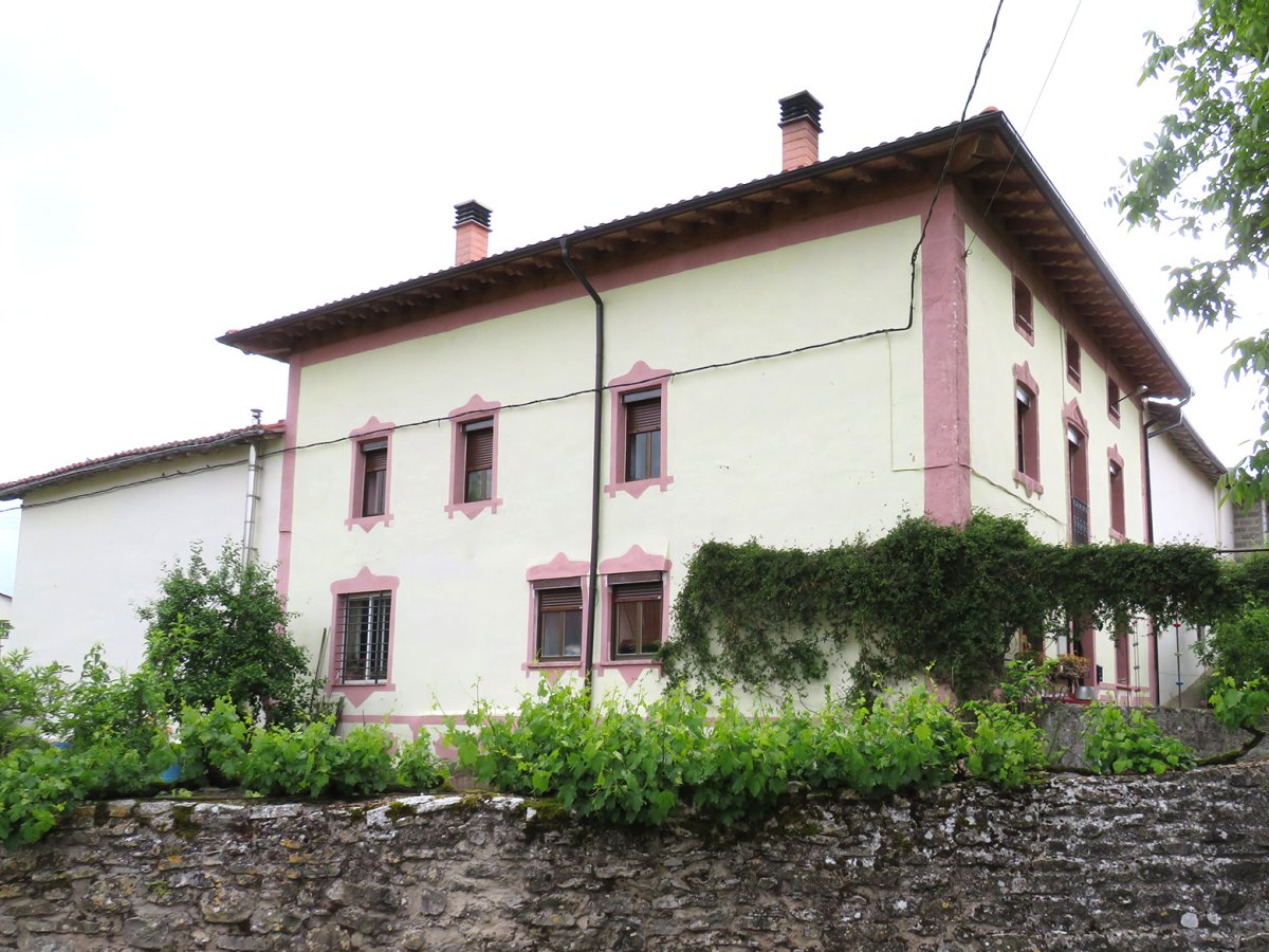 Etxea (Kale Nagusia 8), Dallo-Barrundia