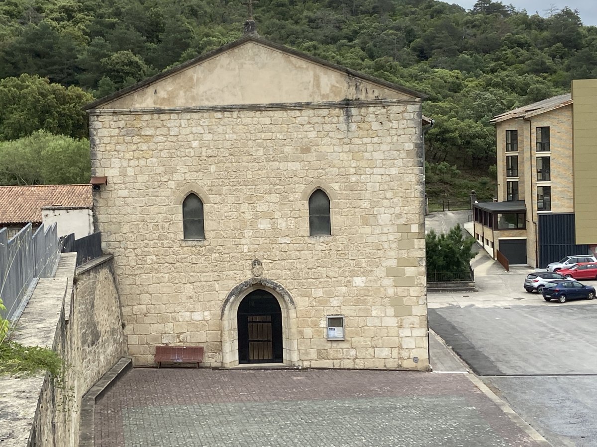 Angostoko Andra Maria Santutegia. Gaubea (Villanañe)