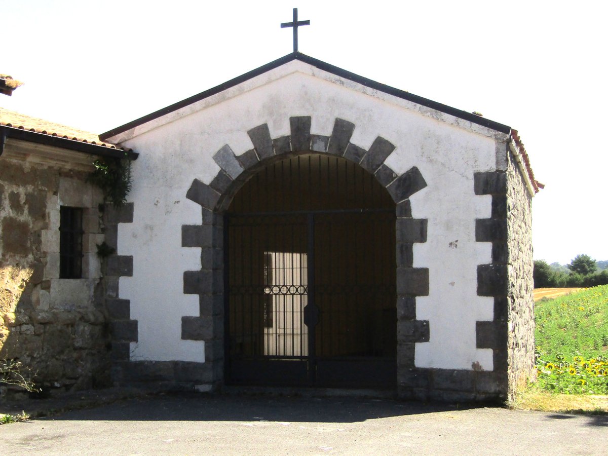 Hilerria, Egileta Alegria-Dulantzi