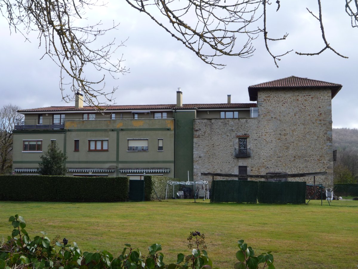 Iturrate Jauregia. Zuia (Sarria)