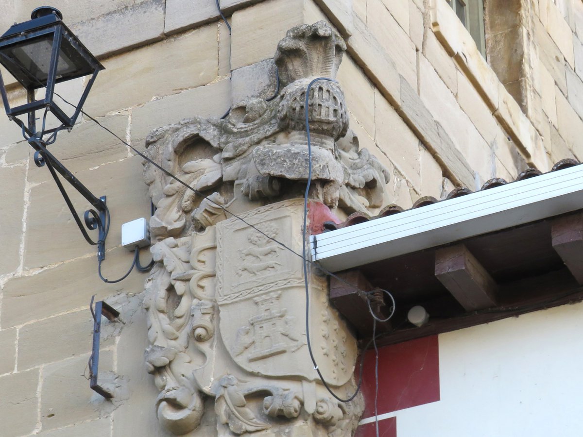 Montoya jauregia, Armiñon-Armiñon