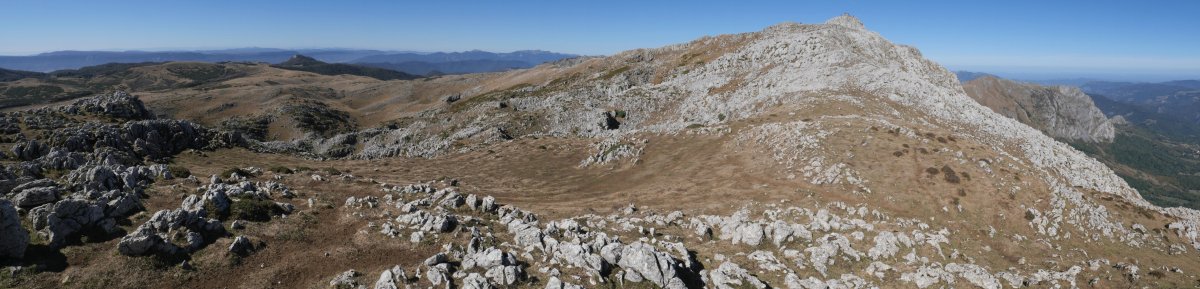 Intzako Dorrea / Irumugarrieta Beldarregitik