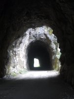 Tunela Endarlatsa aldean