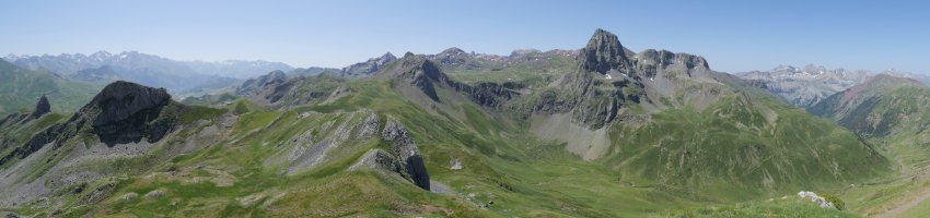 Anayet eta beste, Cuyalaret gainetik