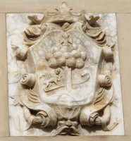 Udaletxeko ezkerreko armarria, Cintuenigo