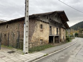 Baserria (Goiko Auzoko 52.). Aiara (Luiaondo)