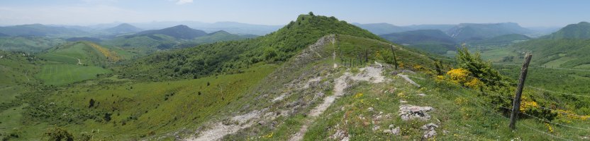 Santa Barbara gaineko panoramika, hegoaldera begira