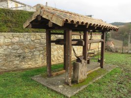 Perratokia, Pinedo-Gaubea