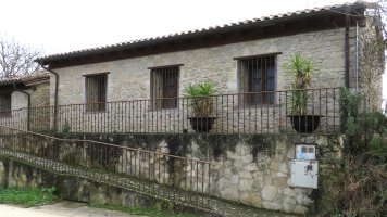 San Sebastian ermita izandako etxea, Turiso-Lantaron