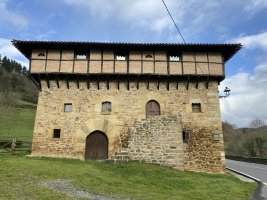 Aranguren Dorretxea. Orozko (Aranguren)