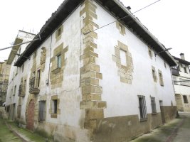 Etxea (Elkea Bidea 1), Abartzuza