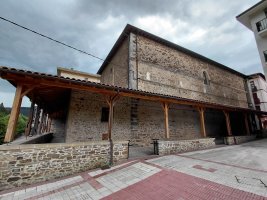 San Bartolomé Apostolua Eliza. Ugao