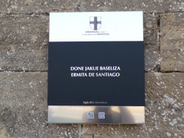 Santiago Ermita. Navaridas