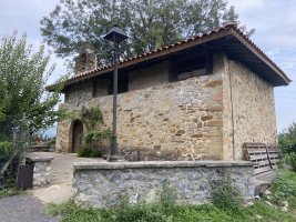 San Asentzio Ermita. Zaratamo (Burbustu)