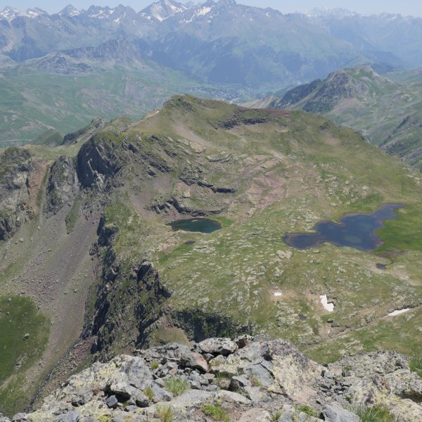 Espelunciecha eta iboiak Anayet tontorretik ikusita