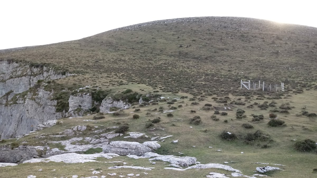 Somomendi (1170m) Atatxa lepotik