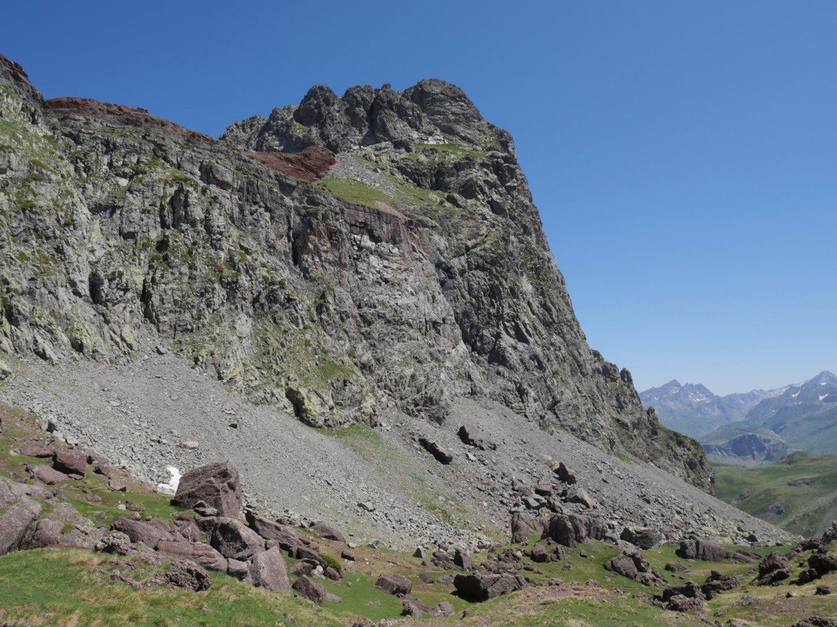 Anayet, izen bereko lepoko igoeratik