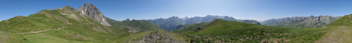 Panoramika osoa Soum de Pombie lepotik