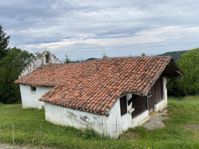 Santa Kruz Ermita. Aia (Elkano(