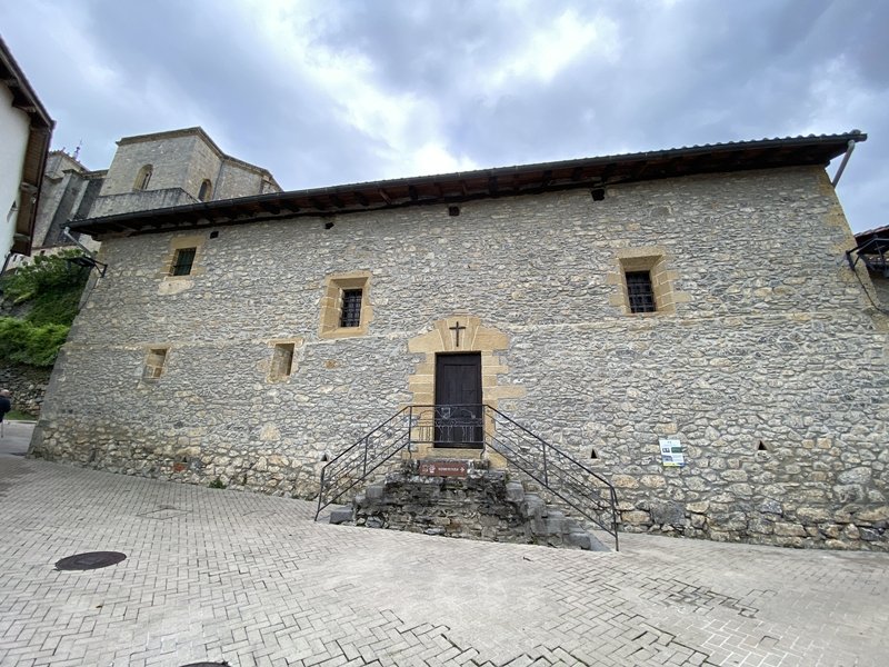 Aitzpeako Amaren Ermita. Aia